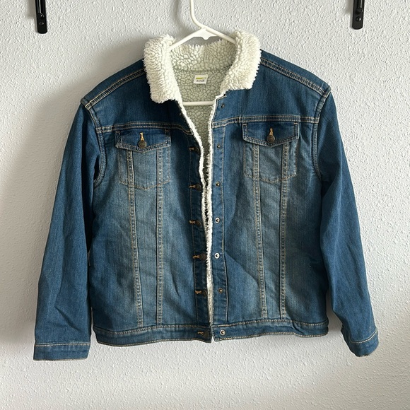 Sherpa lined denim jacket size XL 14-16 - Picture 1 of 7